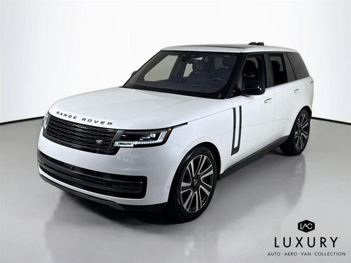 2023 Land Rover Range Rover P530 SE