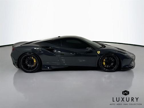 2020 Ferrari F8 Tributo Base