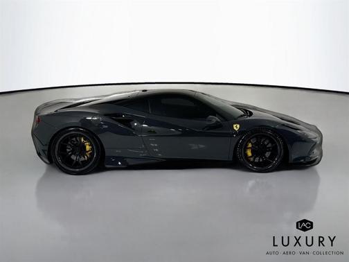 2020 Ferrari F8 Tributo Base