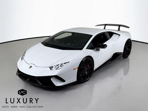 2018 Lamborghini Huracan LP 640-4 Performante