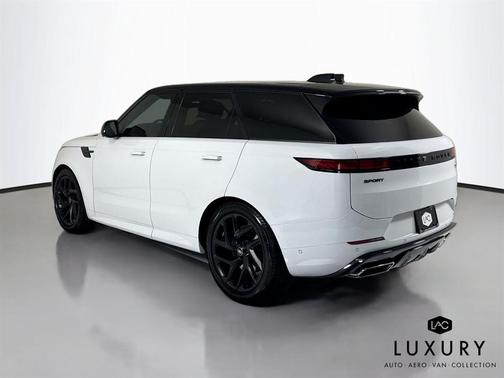 2023 Land Rover Range Rover Sport SE