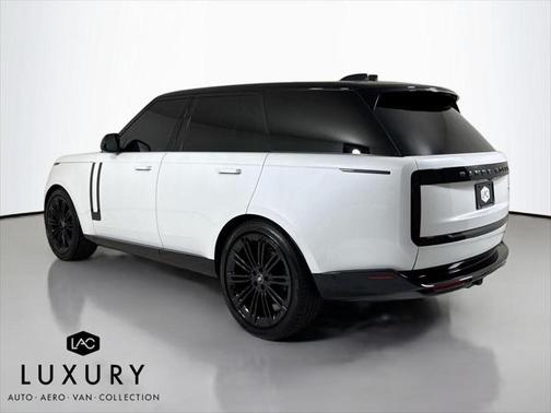 2023 Land Rover Range Rover Autobiography