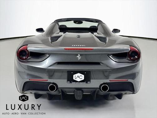 2018 Ferrari 488 Spider Base