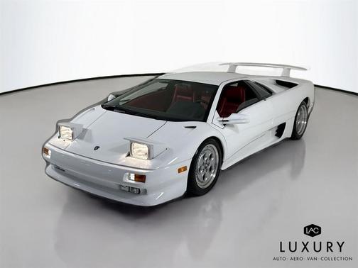 1992 Lamborghini Diablo RWD * WOW Manual 5- SPD * Only 5K  Miles