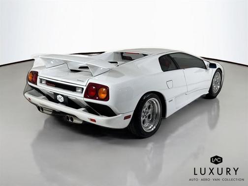 1992 Lamborghini Diablo RWD * WOW Manual 5- SPD * Only 5K  Miles