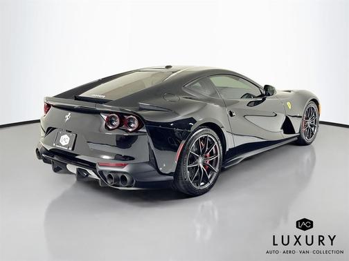 2018 Ferrari 812 Superfast Base