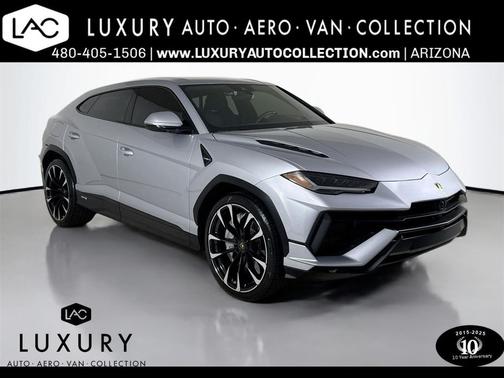 2024 Lamborghini Urus S