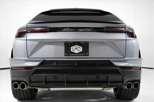 2024 Lamborghini Urus S