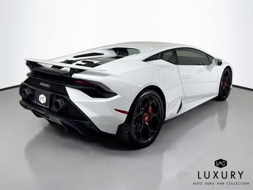 2024 Lamborghini Huracan Tecnica Tecnica