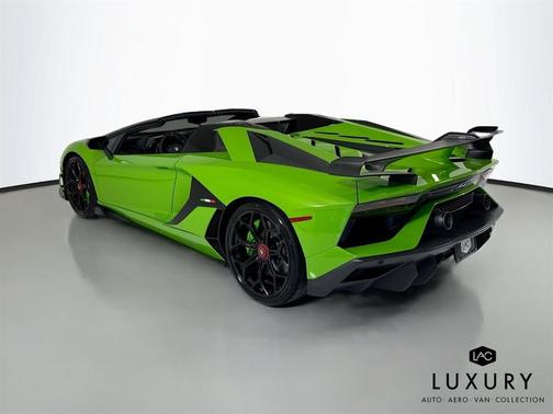 2021 Lamborghini Aventador SVJ Roadster