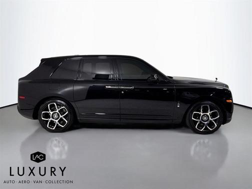 2022 Rolls-Royce Cullinan Black Badge