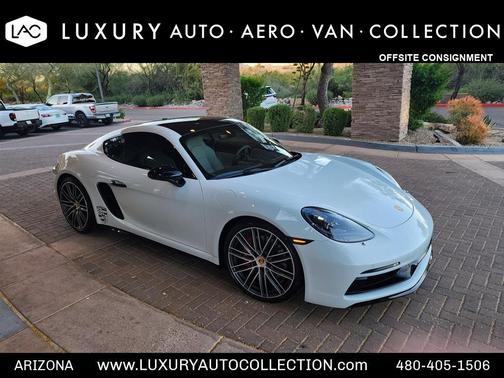 2023 Porsche 718 Cayman GTS 4.0