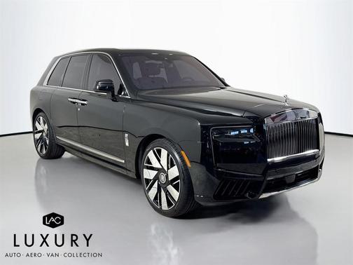 2025 Rolls-Royce Cullinan Base