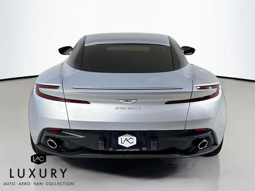 2020 Aston Martin DB11 V8