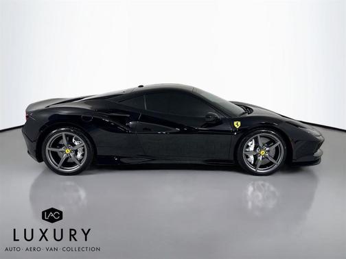 2020 Ferrari F8 Tributo Base