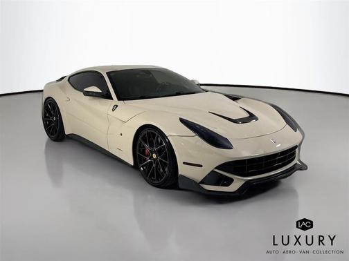 2014 Ferrari F12berlinetta Base