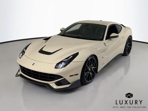 2014 Ferrari F12berlinetta Base