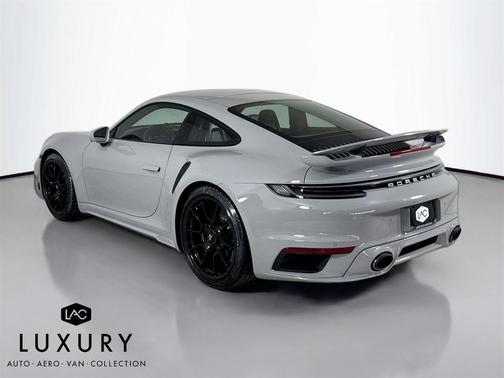 2024 Porsche 911 Turbo S