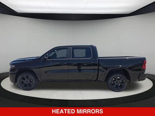 Diamond Black Crystal Pearlcoat 2026 RAM 1500 Lone Star
