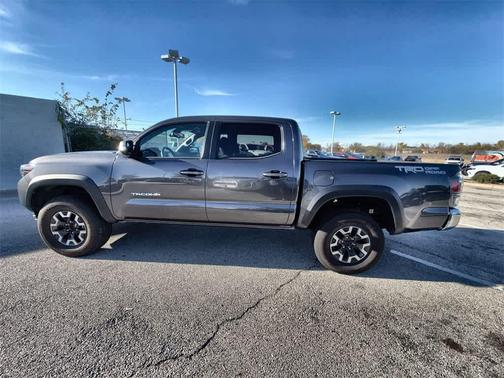 2023 Toyota Tacoma TRD Off Road
