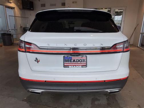 2022 Lincoln Nautilus Reserve