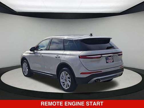 Ceramic Pearl Metallic Tinted Clearcoat 2023 Lincoln Corsair Standard
