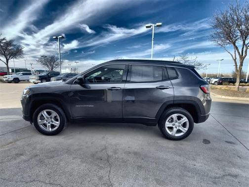 2023 Jeep Compass Latitude