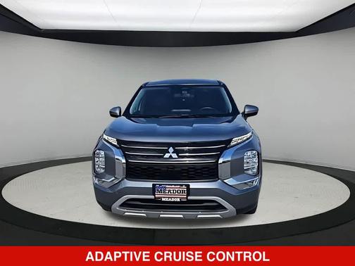 Mercury Gray Metallic 2024 Mitsubishi Outlander SE 2.5 2WD