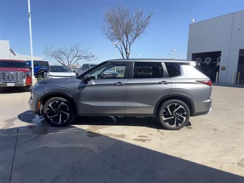 2024 Mitsubishi Outlander SE 2.5 2WD