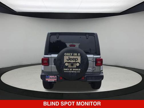 Billet Silver Metallic Clearcoat 2018 Jeep Wrangler Unlimited Sahara