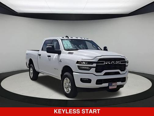 Bright White Clearcoat 2026 RAM 2500 Lone Star Crew Cab 4x4 6'4' Box
