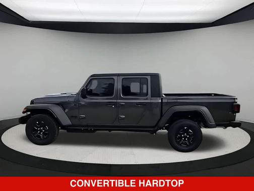 Granite Crystal Metallic Clearcoat 2026 Jeep Gladiator Sport