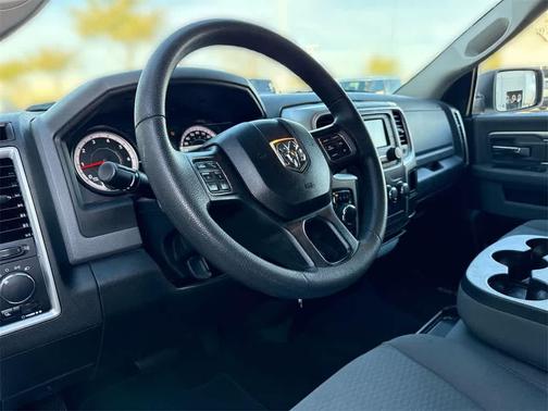 2020 RAM 1500 Classic SLT