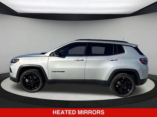 Silver Zynith Metallic Clearcoat 2026 Jeep Compass Sport