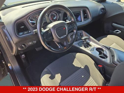 Pitch Black Clearcoat 2023 Dodge Challenger R/T
