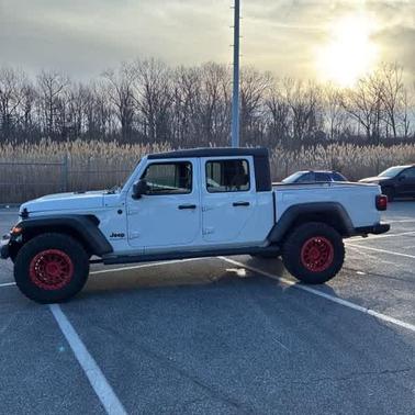 2023 Jeep Gladiator Sport