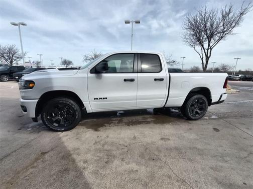 2026 RAM 1500 Express
