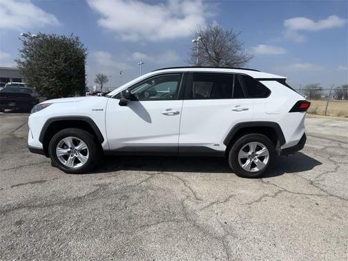2021 Toyota RAV4 Hybrid LE