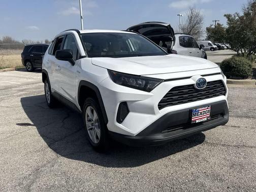 2021 Toyota RAV4 Hybrid LE