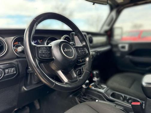 2022 Jeep Gladiator Willys 4x4