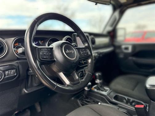 2022 Jeep Gladiator Willys 4x4