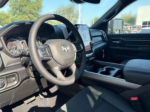 2026 RAM 3500 Lone Star Crew Cab 4x4 8' Box