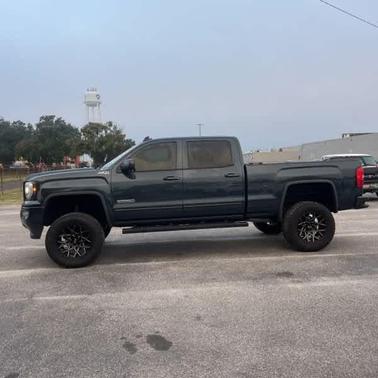 2017 GMC Sierra 1500 SLE