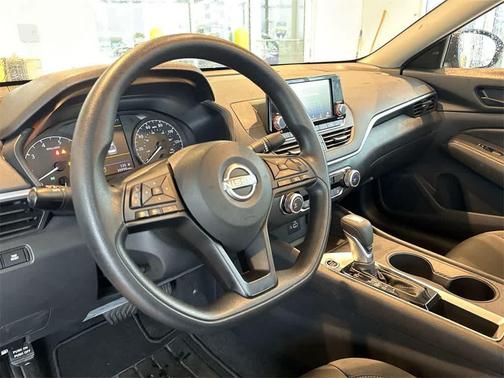 2024 Nissan Altima S FWD