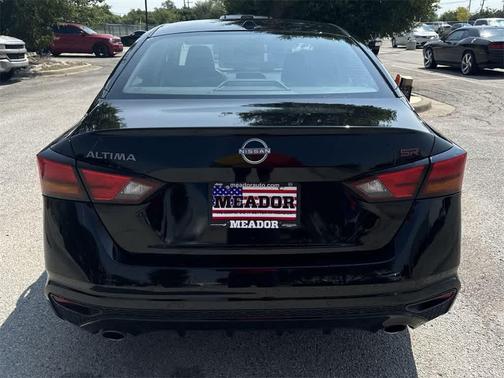 2023 Nissan Altima SR FWD