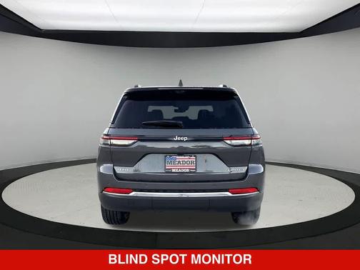 Baltic Gray Metallic Clearcoat 2025 Jeep Grand Cherokee Limited
