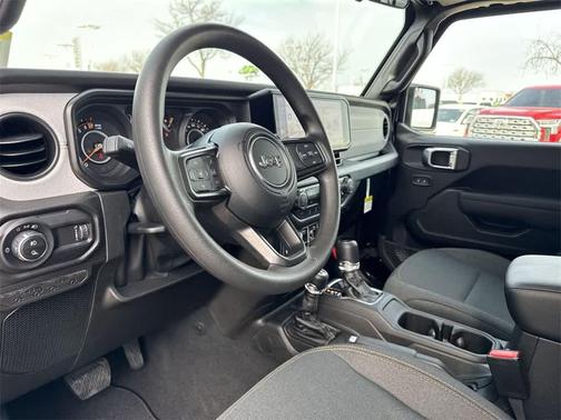 2026 Jeep Gladiator Sport