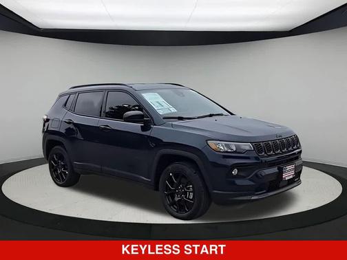 Fathom Blue Pearl Coat 2026 Jeep Compass Latitude
