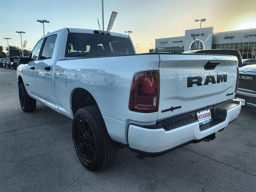 2025 RAM 2500 Lone Star Crew Cab 4x4 6'4' Box