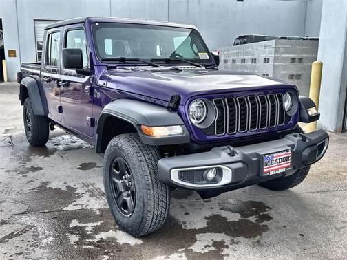 2026 Jeep Gladiator Sport